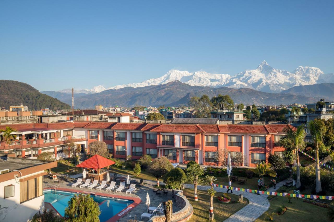 Hotel Pokhara Grande Екстериор снимка